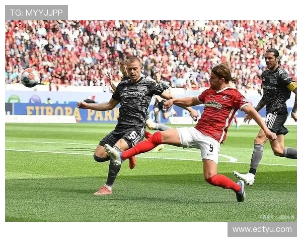 《弗赖堡主场强势求反弹 乌德勒支残阵客场告急》